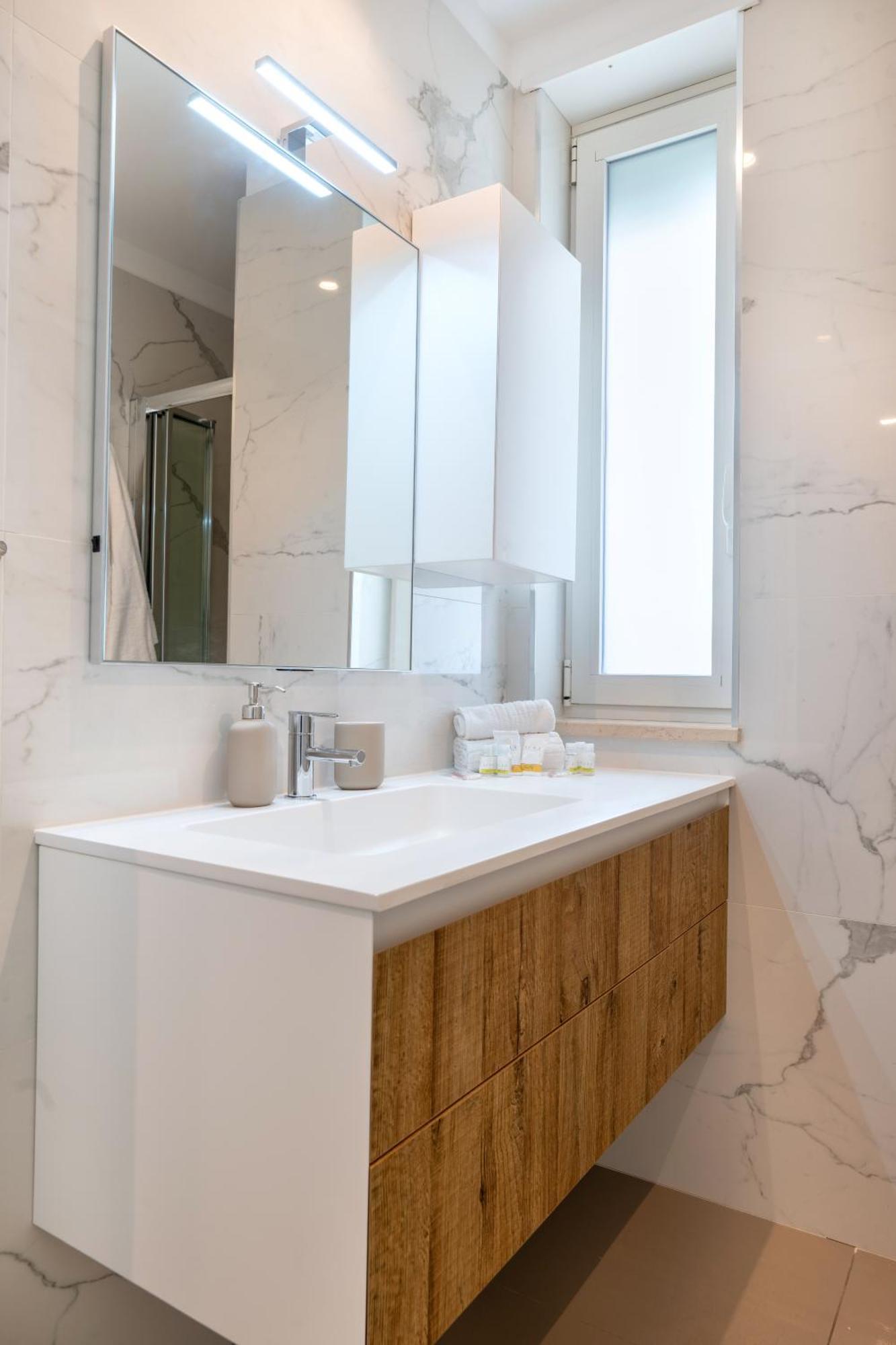 Exclusive Deluxe Apt Up To 6 People & Heated Tub Polignano a Mare Exterior photo