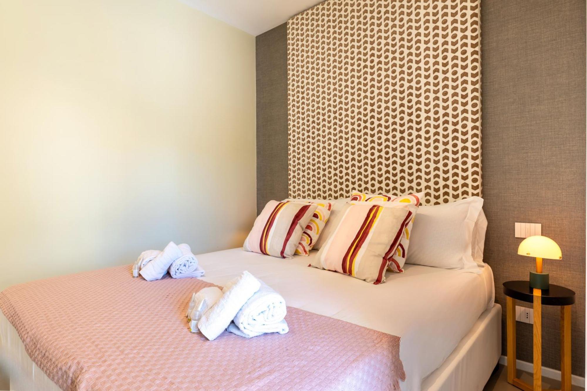 Exclusive Deluxe Apt Up To 6 People & Heated Tub Polignano a Mare Exterior photo